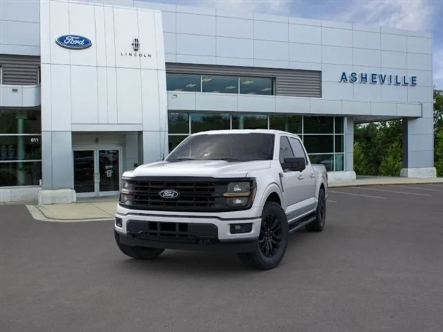 2024 Ford F-150 XLT photo 1