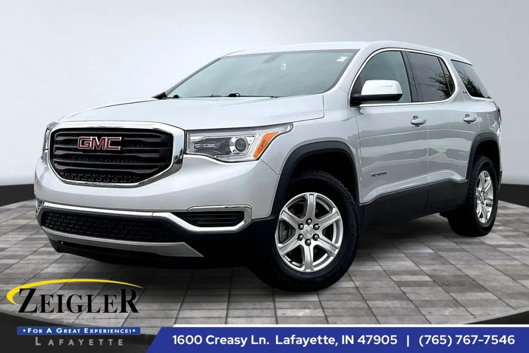 2017 Gmc Acadia SLE photo 1