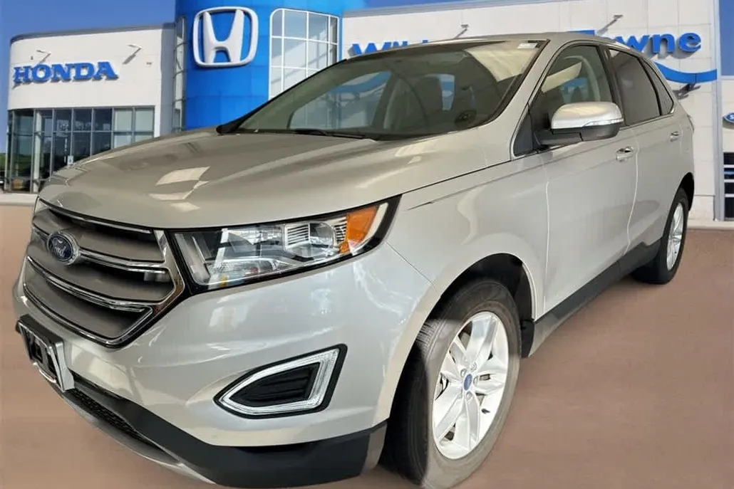 2018 Ford Edge SEL photo 1