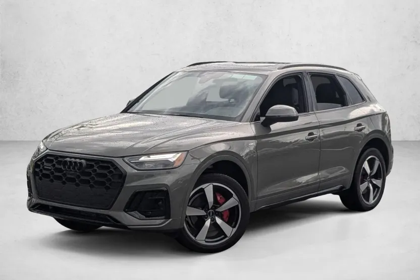 2024 Audi Q5 S line Premium Plus photo 1