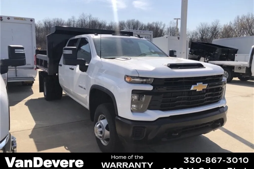 2024 Chevrolet Silverado 3500HD Work Truck photo 1