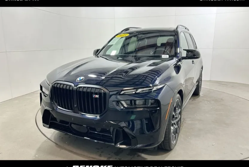 2025 Bmw X7 M60i photo 1
