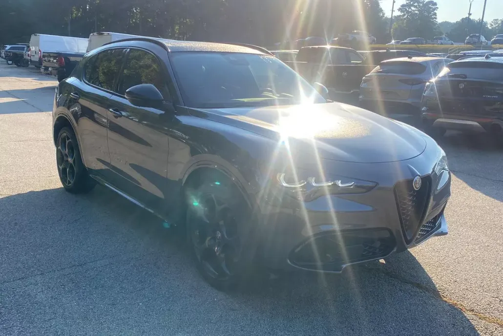 2024 Alfa Romeo Stelvio Tributo Italiano photo 1