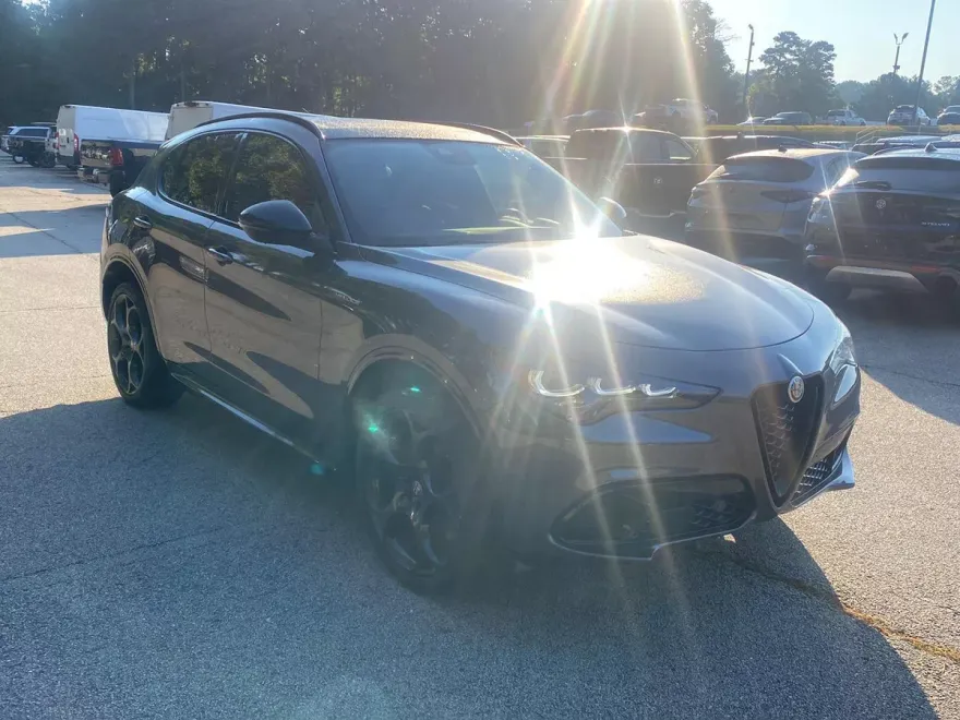2024 Alfa Romeo Stelvio Tributo Italiano photo 1
