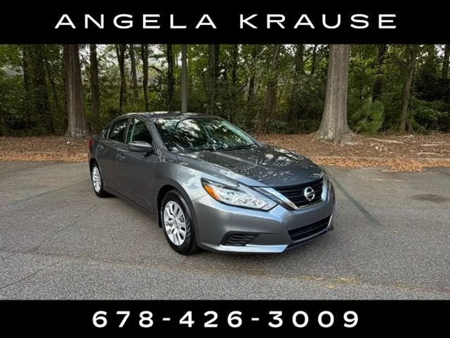 2017 Nissan Altima 2.5 S photo 1