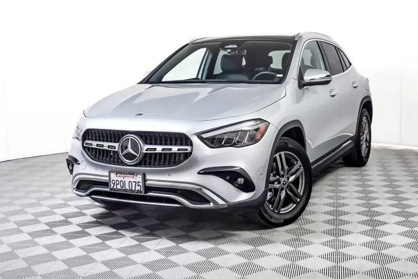 2025 Mercedes Benz GLA 250 photo 1