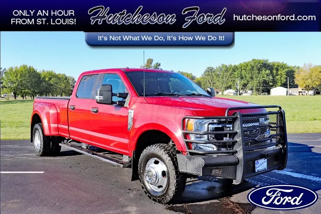 2022 Ford F-350 XLT photo 1