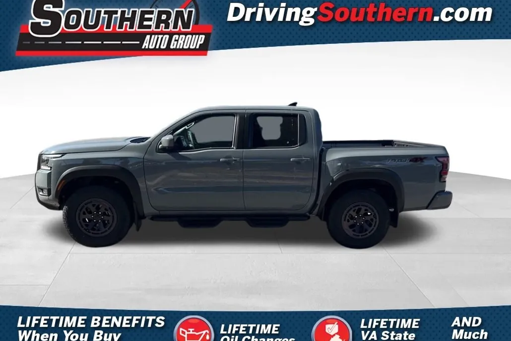 2025 Nissan Frontier Crew Cab PRO-4X photo 1