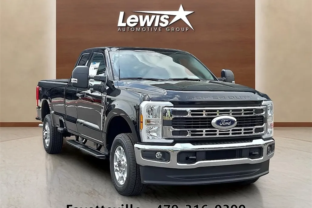 2025 Ford F-350 photo 1