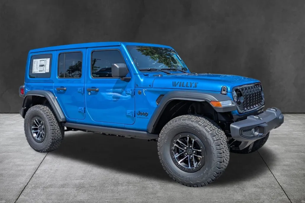 2025 Jeep Wrangler Willys photo 1