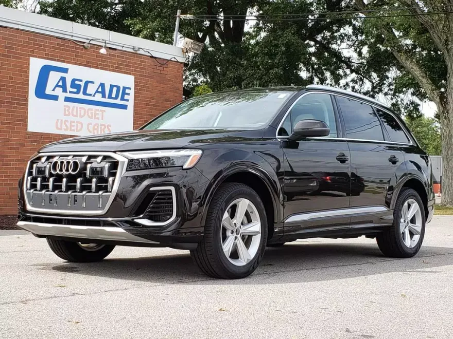 2025 Audi Q5 Premium 55 photo 1