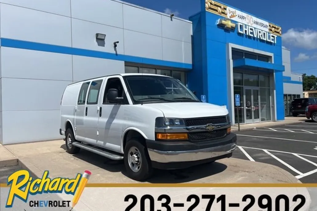 2023 Chevrolet Express Cargo Van photo 1