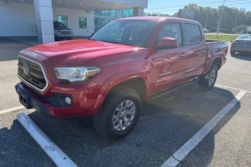 2018 Toyota Tacoma SR5 TRD Pro Sport photo 1