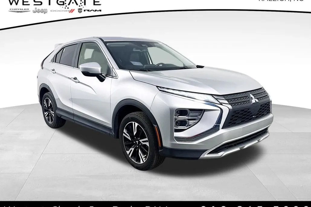 2023 Mitsubishi Eclipse Cross SE photo 1