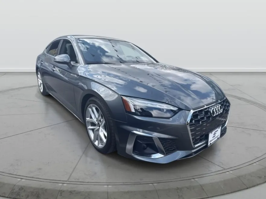 2024 Audi A5 45 S line Premium photo 1