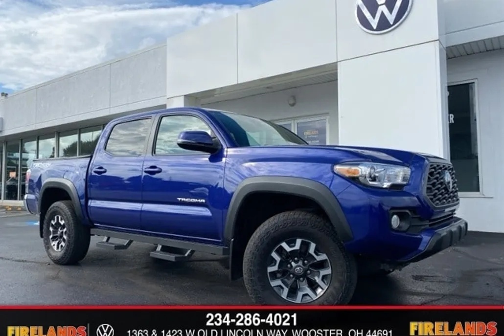 2022 Toyota Tacoma TRD V6 photo 1