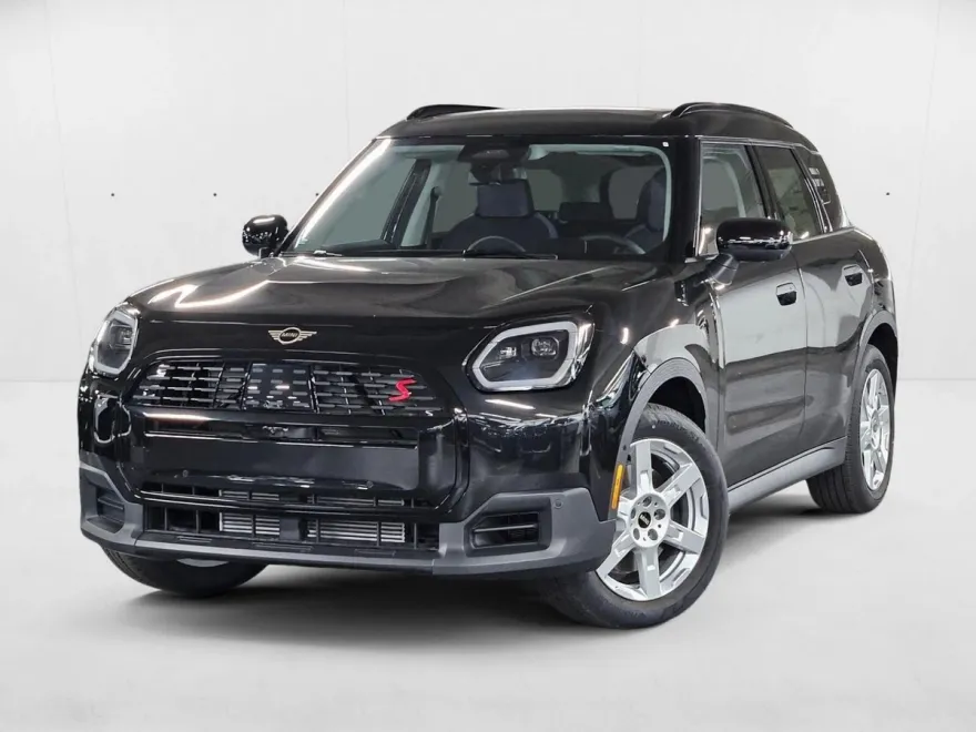 2025 Mini Countryman S ALL4 photo 1