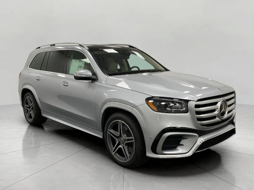2026 Mercedes Benz GLS 450 4MATIC photo 1