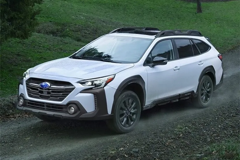 2023 Subaru Outback Onyx Edition photo 1