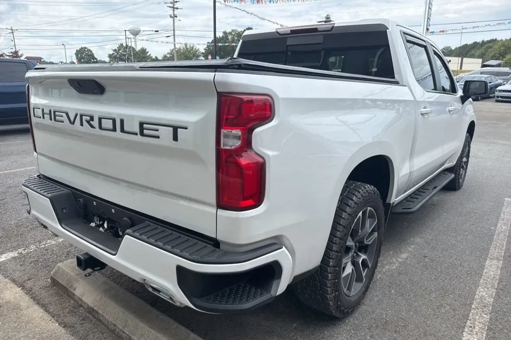 2021 Chevrolet Silverado 1500 RST photo 1