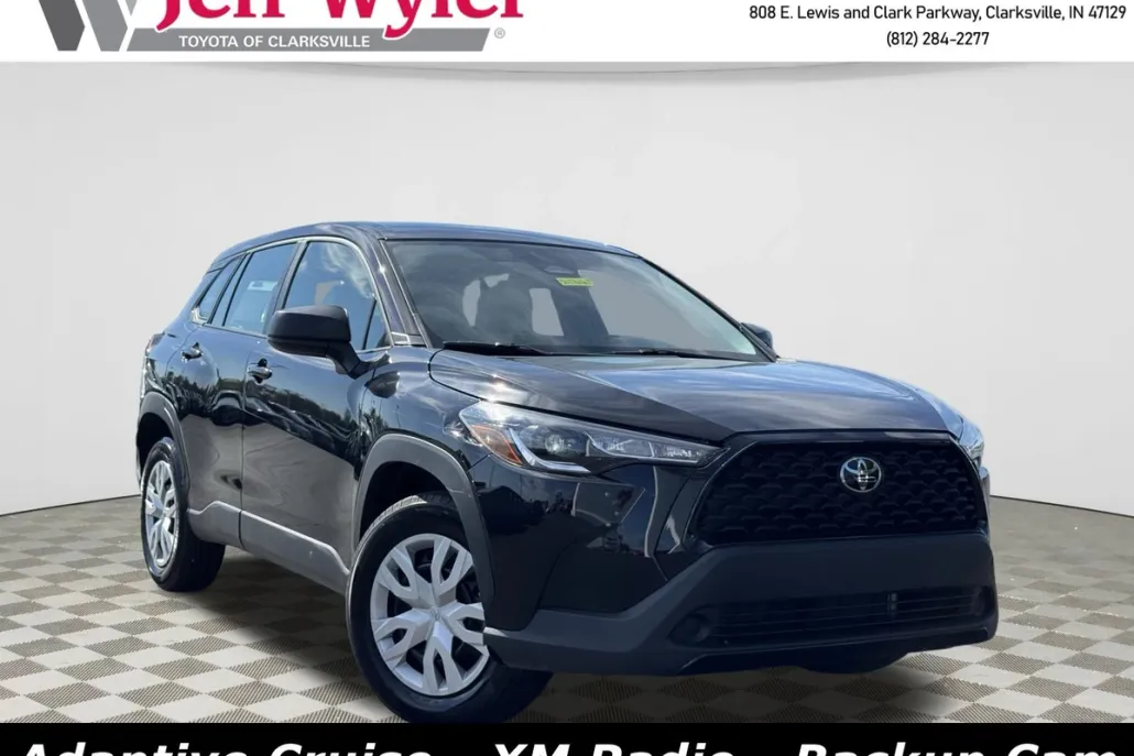 2024 Toyota Corolla Cross L photo 1