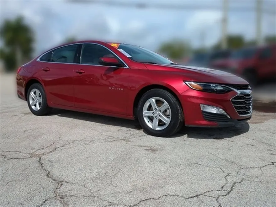 2024 Chevrolet Malibu 1LT photo 1