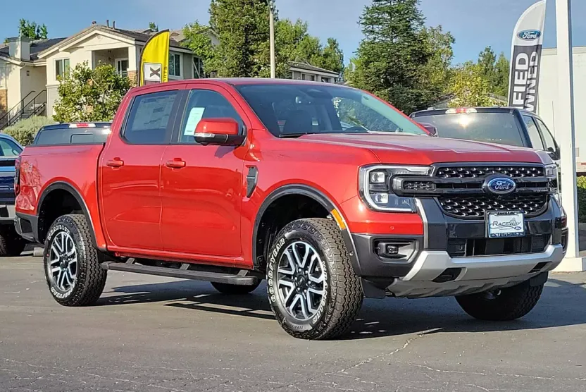 2024 Ford Ranger Lariat photo 1