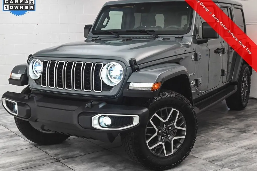 2024 Jeep Wrangler Sahara photo 1