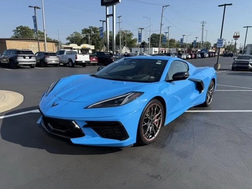2024 Chevrolet Corvette Stingray 2LT photo 1