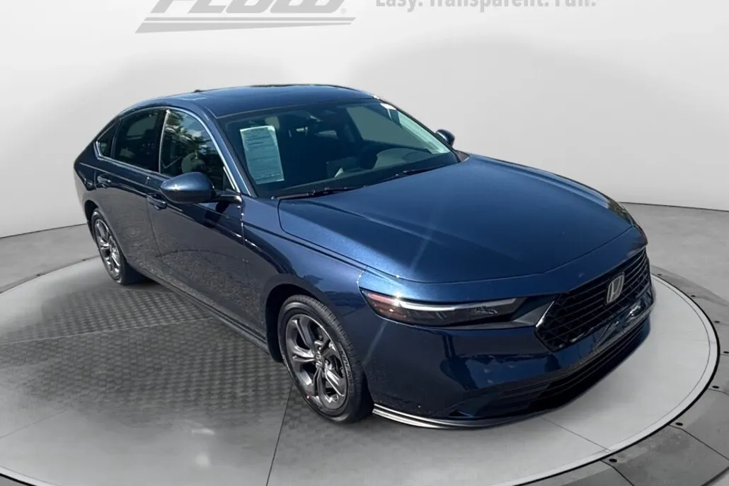 2023 Honda Accord EX photo 1
