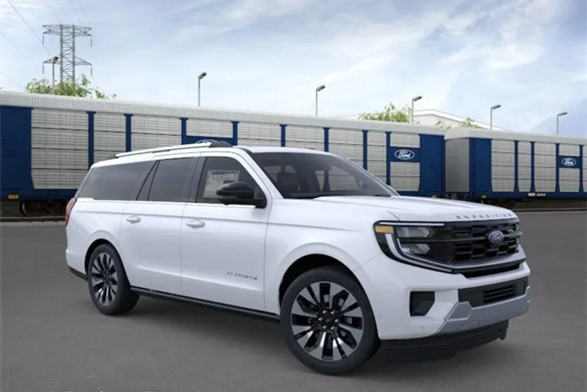 2025 Ford Expedition MAX Platinum photo 1