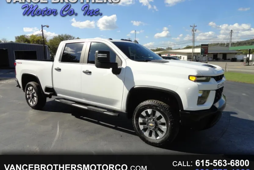 2021 Chevrolet Silverado 2500HD Custom photo 1