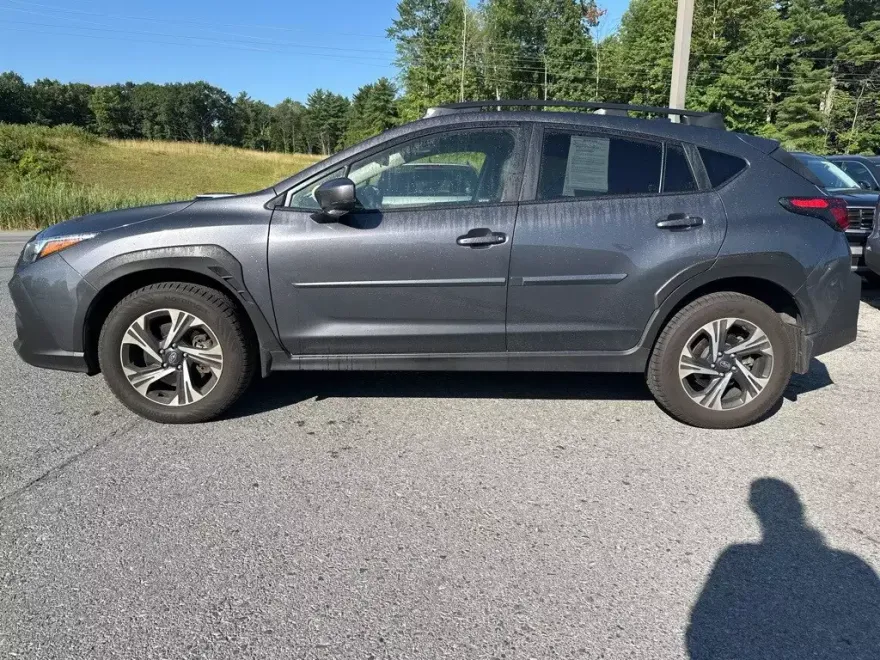 2024 Subaru Crosstrek Premium photo 1