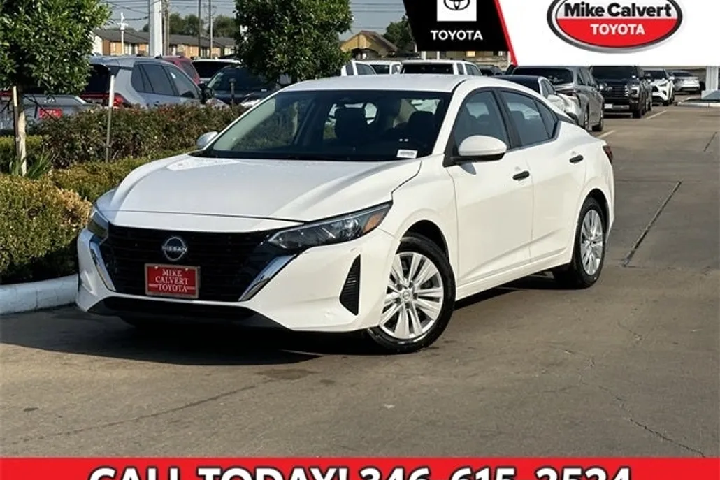 2024 Nissan Sentra S photo 1