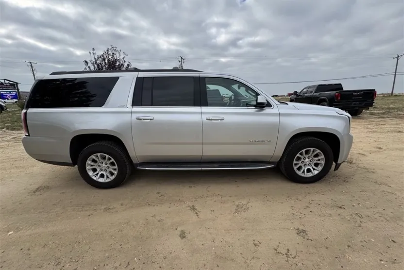 2018 Gmc Yukon XL SLT photo 1