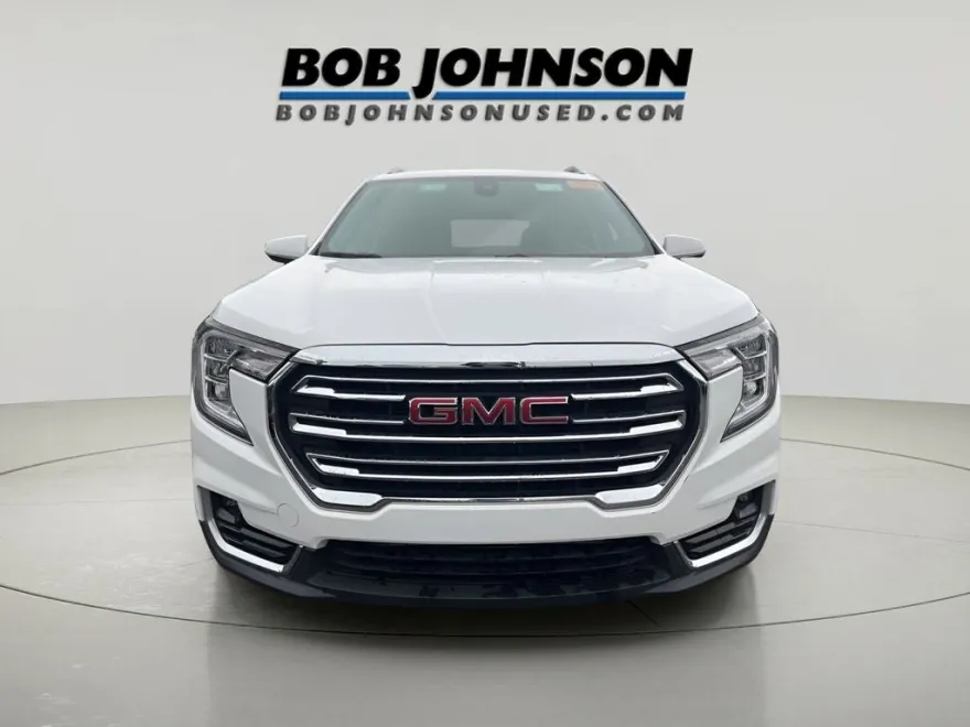 2024 Gmc Terrain SLT photo 1