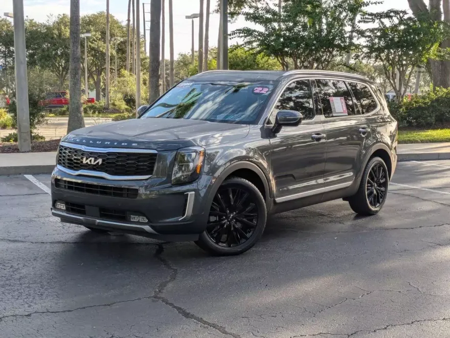 2022 Kia Telluride SX photo 1