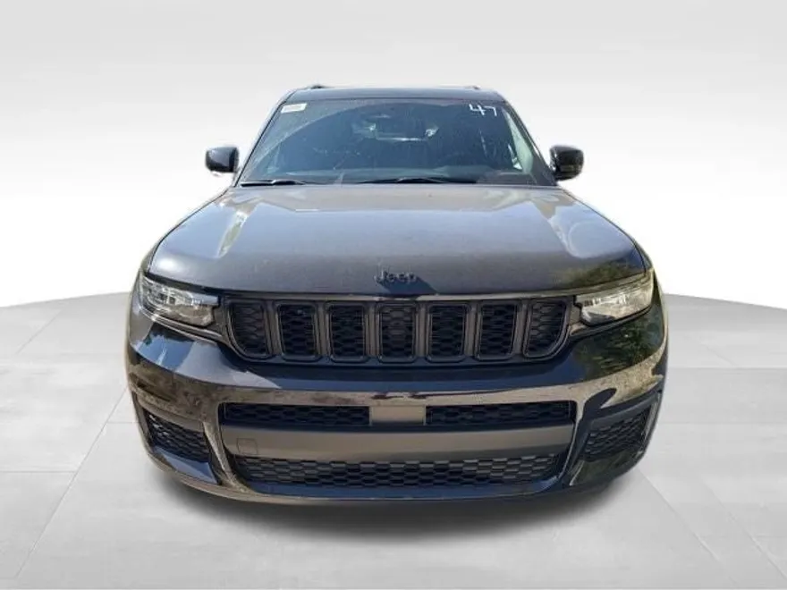 2025 Jeep Grand Cherokee Altitude X photo 1