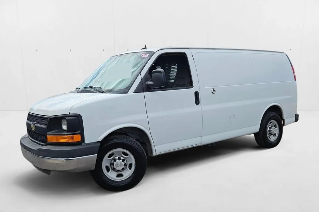 2014 Chevrolet Express 2500 Cargo photo 1