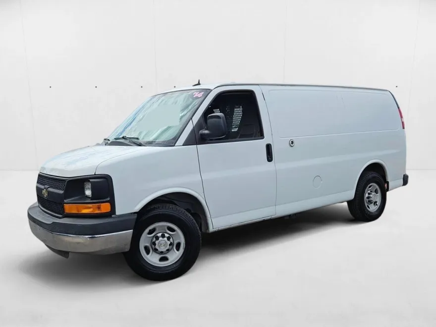 2014 Chevrolet Express 2500 Cargo photo 1