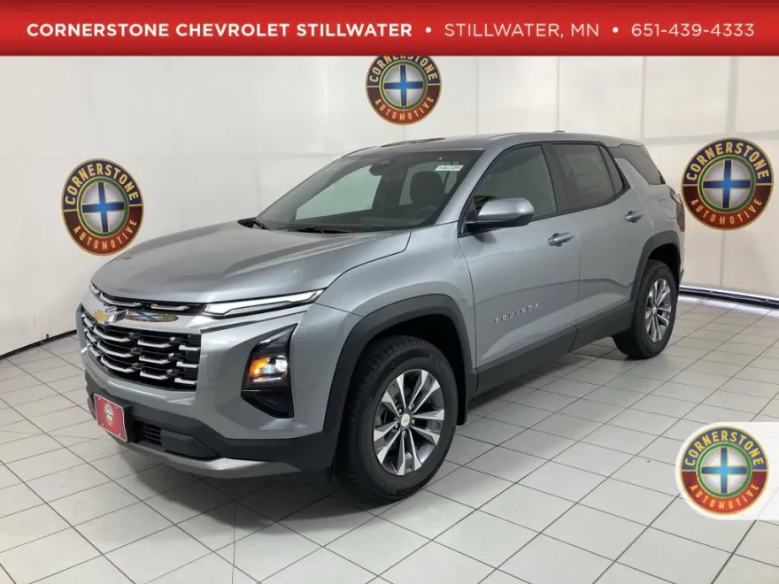 2026 Chevrolet Equinox LT photo 1
