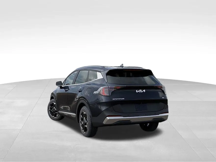 2026 Kia Sportage EX photo 1