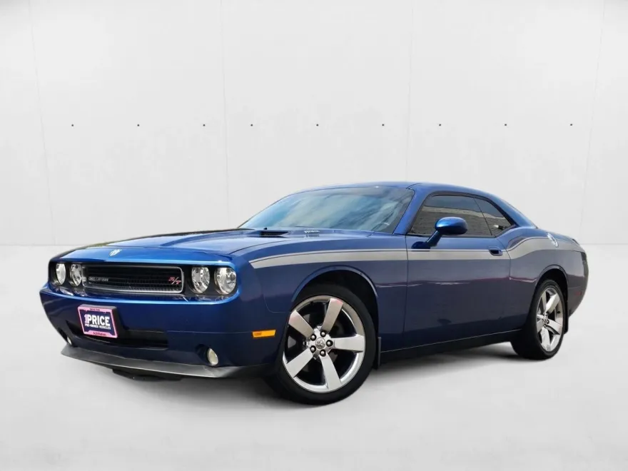 2010 Dodge Challenger R/T photo 1