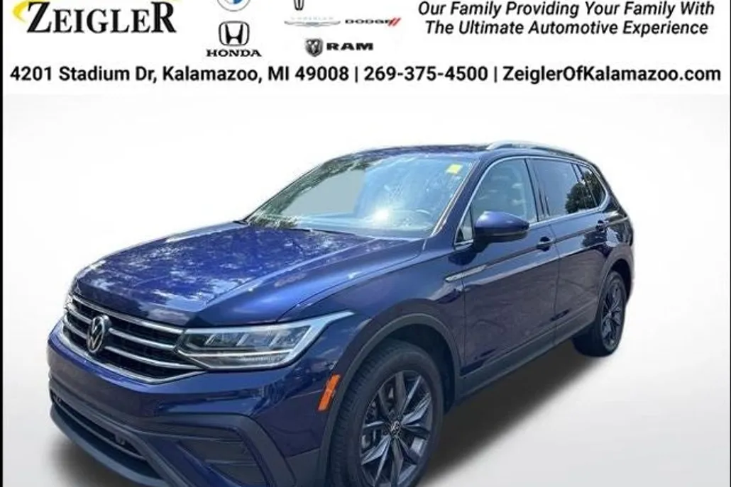 2022 Volkswagen Tiguan SE photo 1