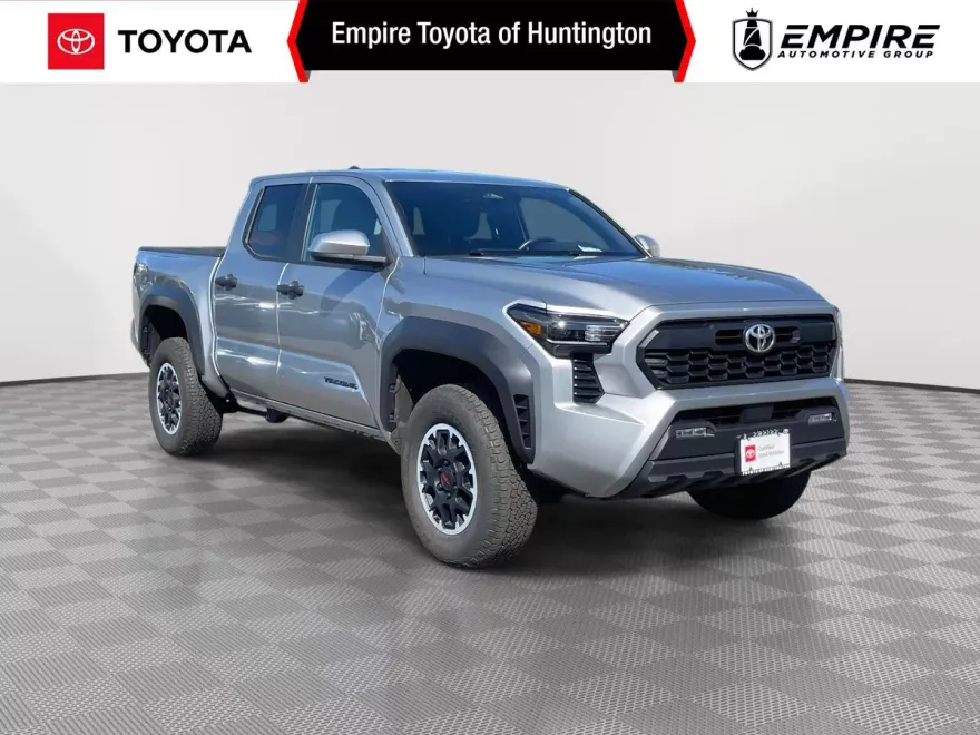 2024 Toyota Tacoma TRD Off-Road photo 1