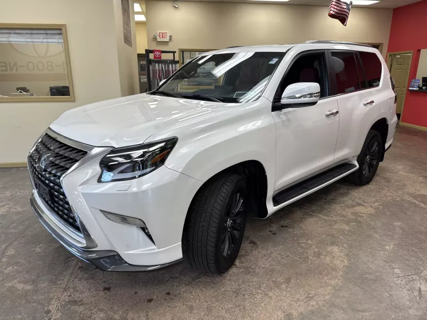 2023 Lexus GX 460 Premium photo 1