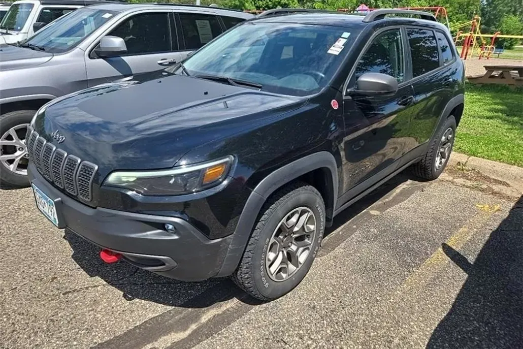 2021 Jeep Cherokee Trailhawk photo 1