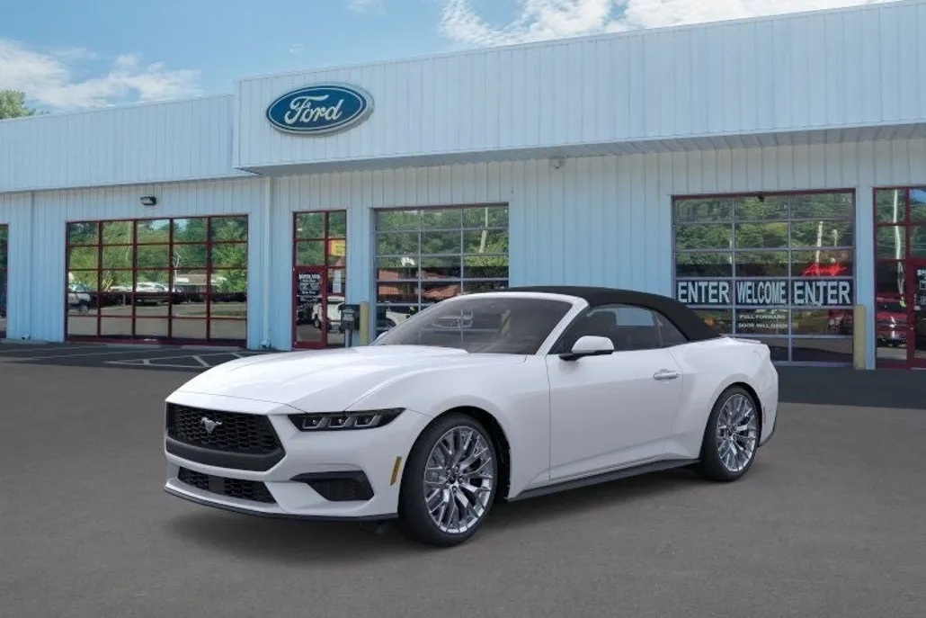 2025 Ford Mustang EcoBoost Premium photo 1