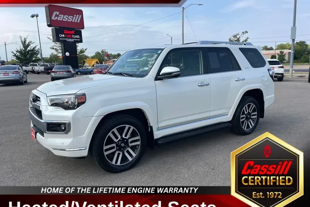 2022 Toyota 4Runner Limited photo 1