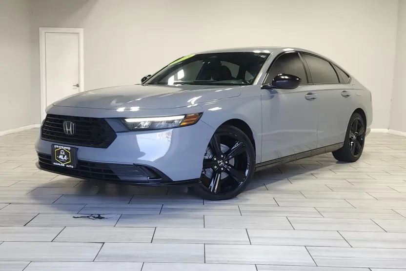 2023 Honda Accord Hybrid Sport-L photo 1